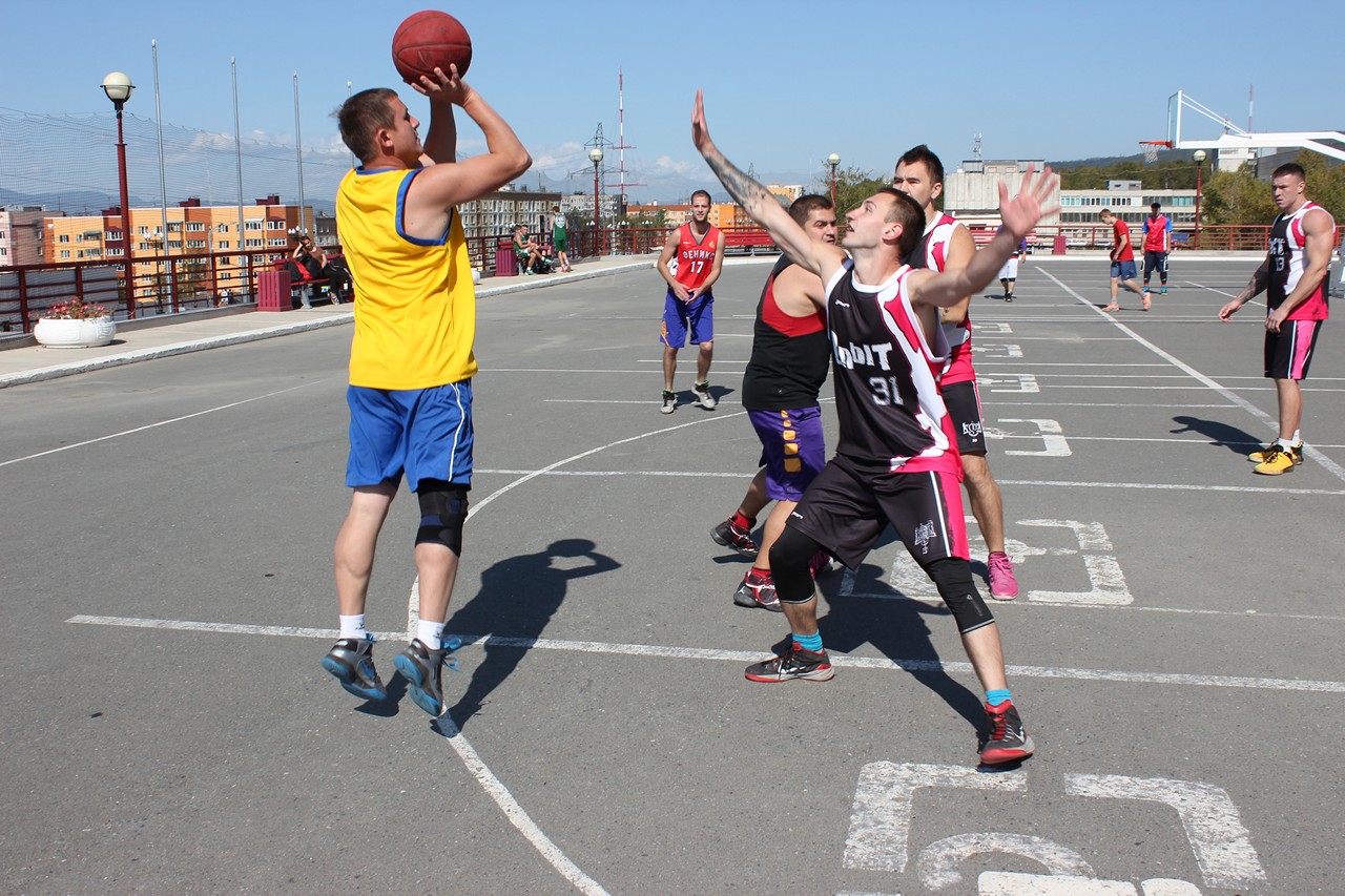 V этап областного турнира по стритболу «Kings of the Court»