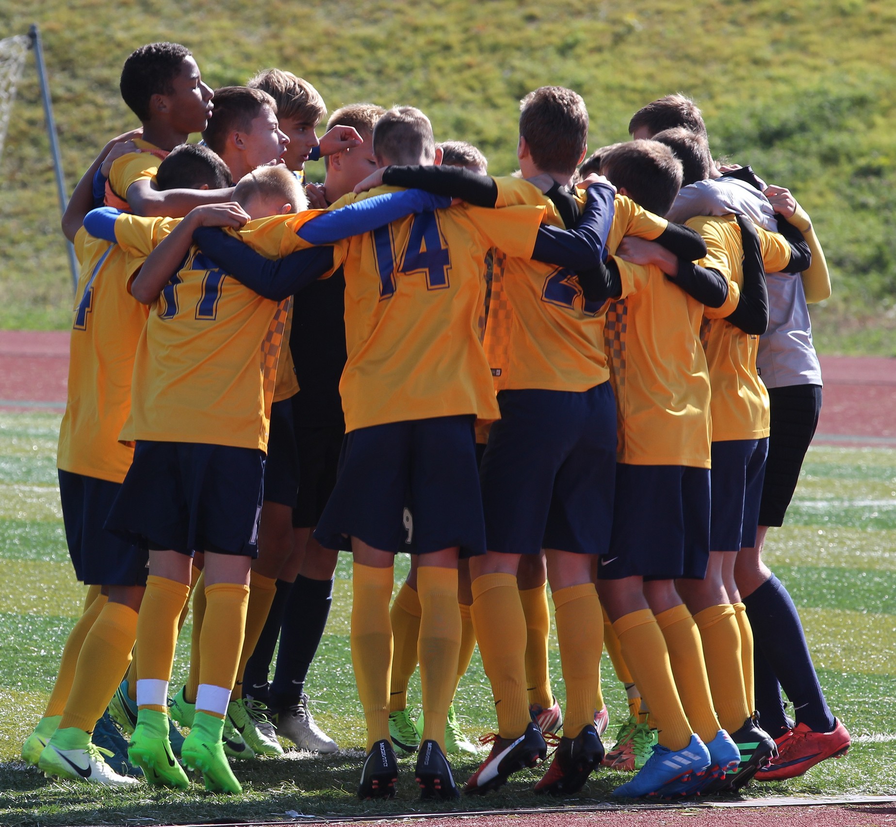 Зональный турнир первенства России по футболу среди юношей 2003 г.р. команд ПФК и спортшкол