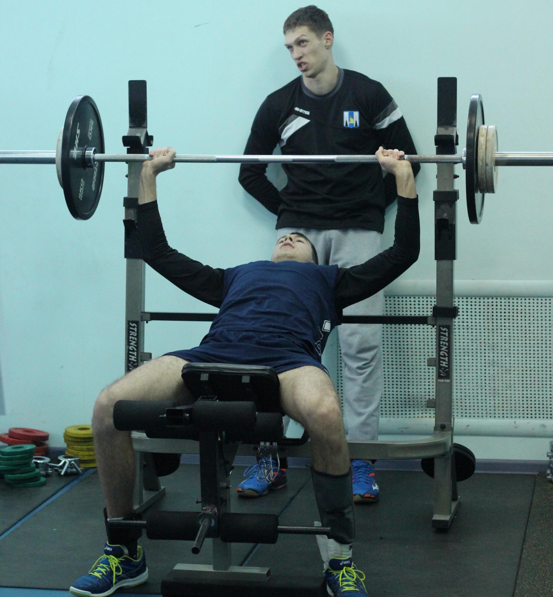 Фитнес-зарядка в ВЦ Сахалин