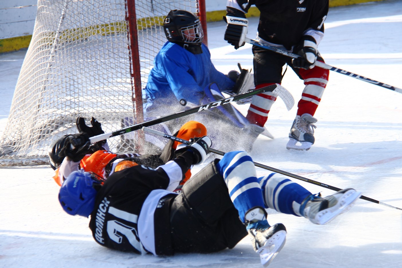 Областной турнир "Спорт против подворотни"