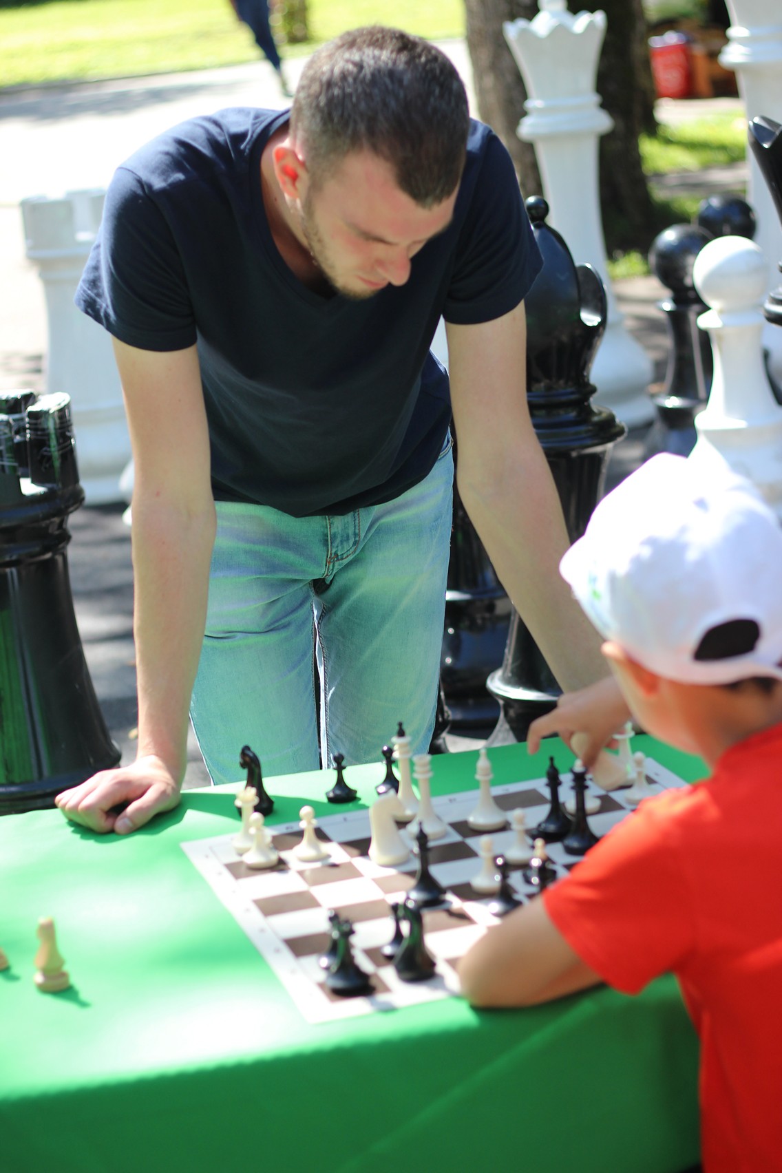 Праздник шахмат в городском парке
