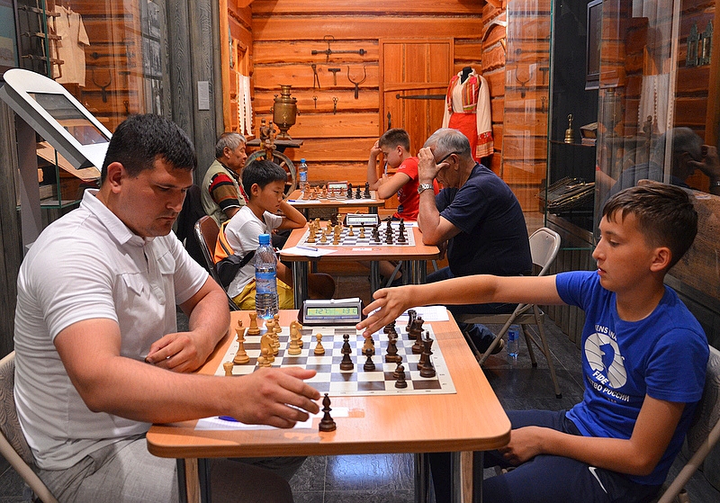 Артем Хуснулгатин