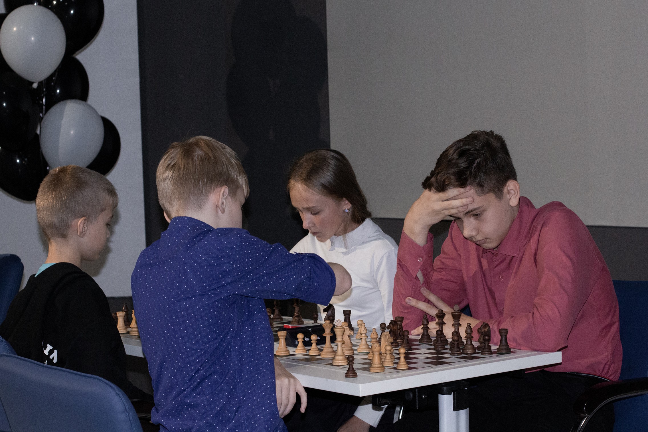 Блиц-турнир с участием международных гроссмейстеров Александра Рахманова и Марии Фоминых (фото Светланы Кругловой)