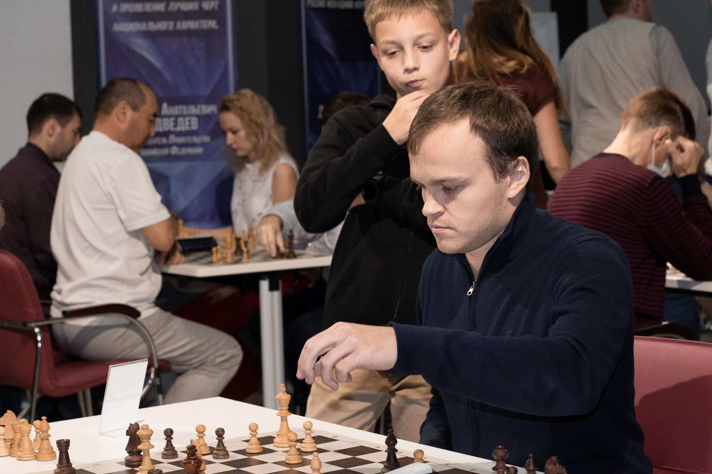 Блиц-турнир с участием международных гроссмейстеров Александра Рахманова и Марии Фоминых (фото Светланы Кругловой)