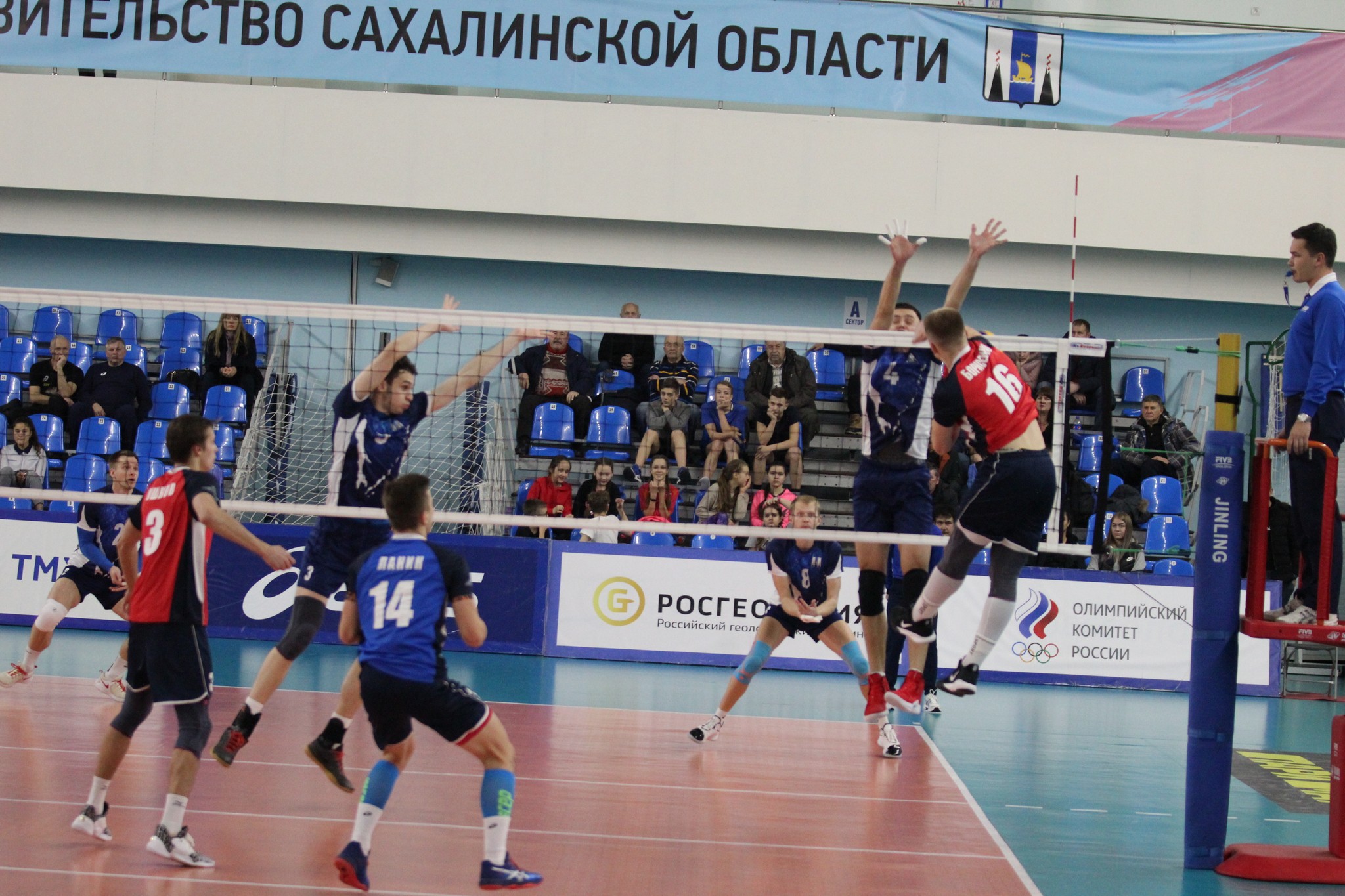 "Элвари-Сахалин" - "Зоркий" (Красногорск) - 0:3