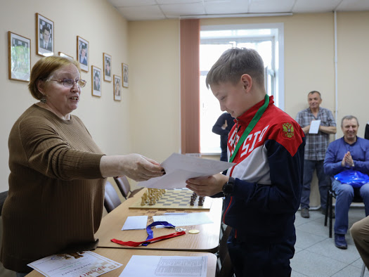 Блиц-турнир, посвященный Дню России (фото Яны Водэ)