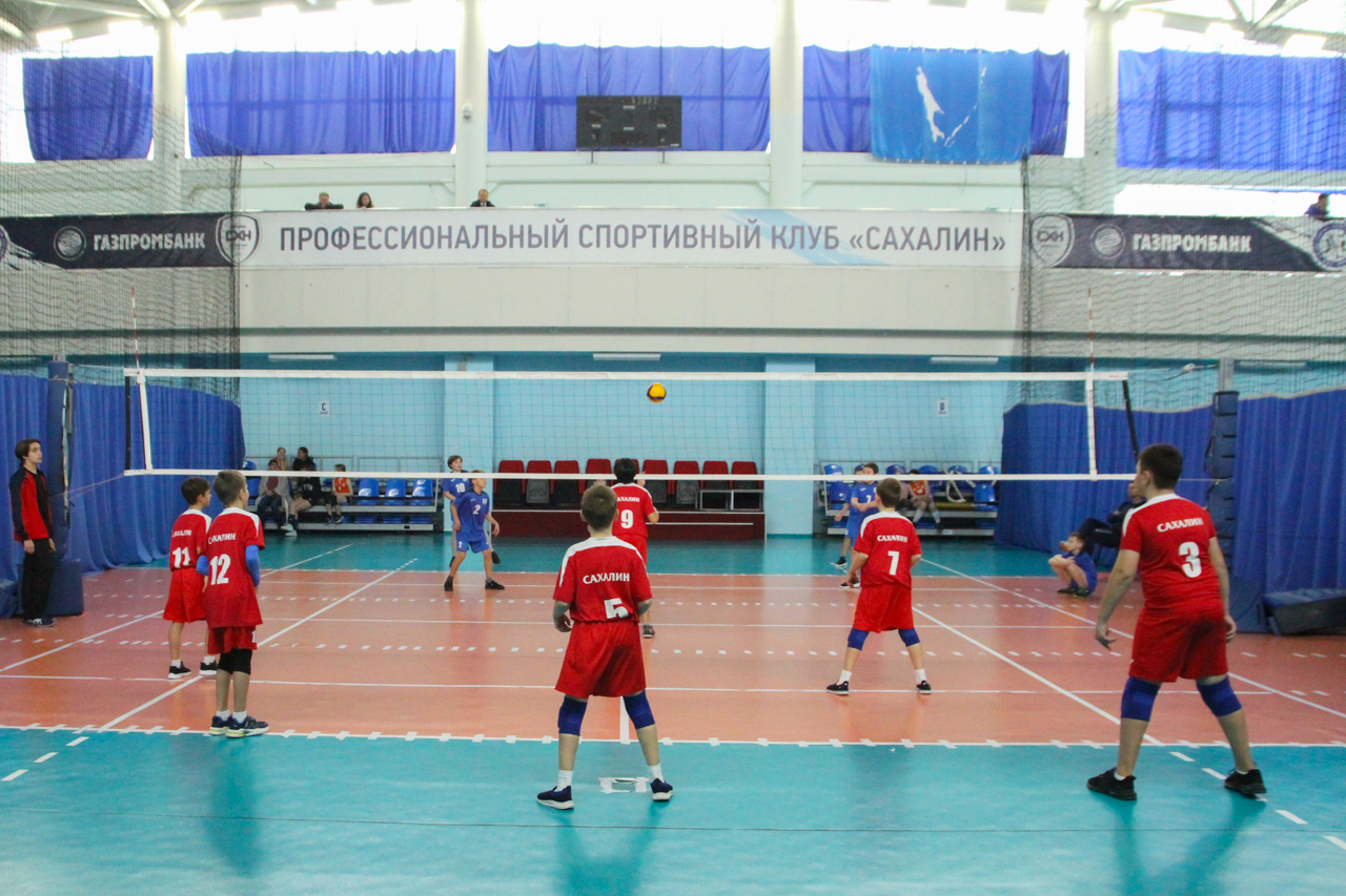 Новогодний турнир среди мальчиков и девочек 2011 г.р. и младше