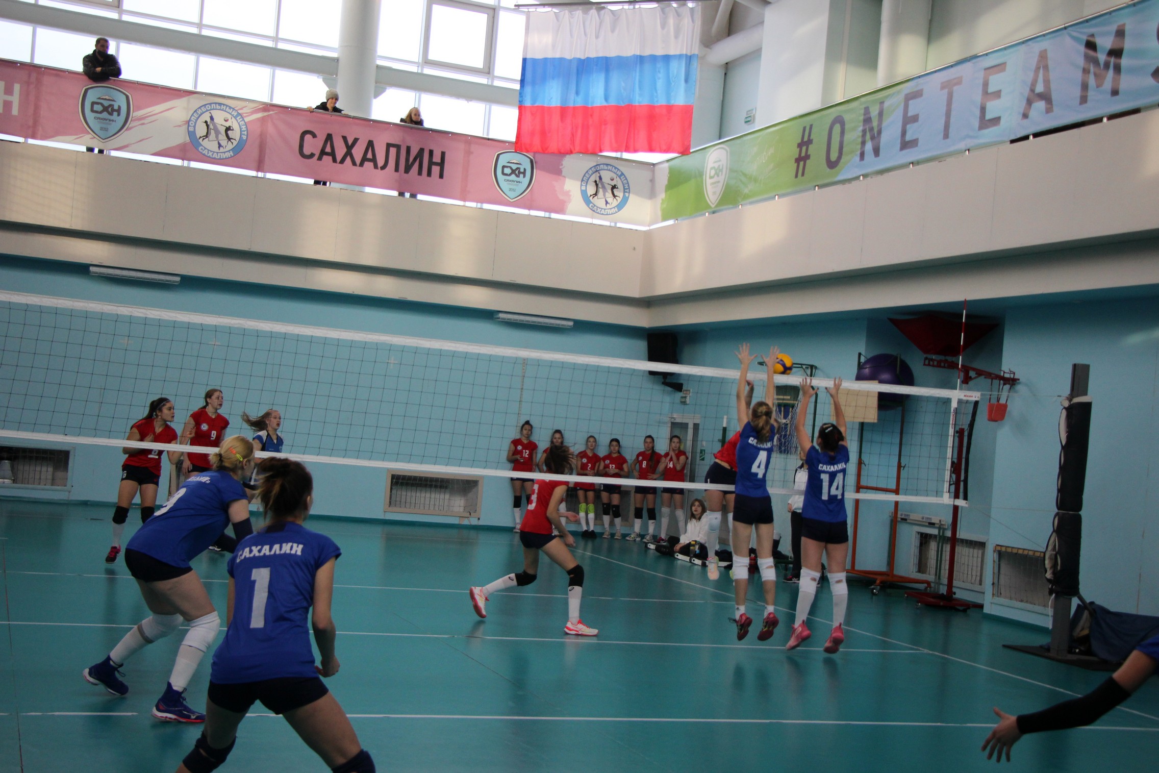 Первенство области по волейболу среди юношей и девушек 2006-2007 г.р.