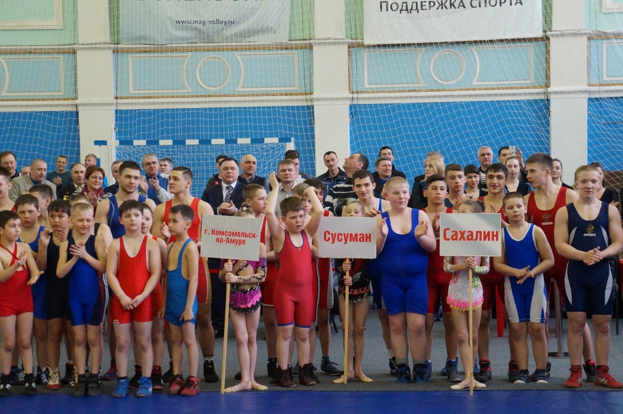 На параде открытия